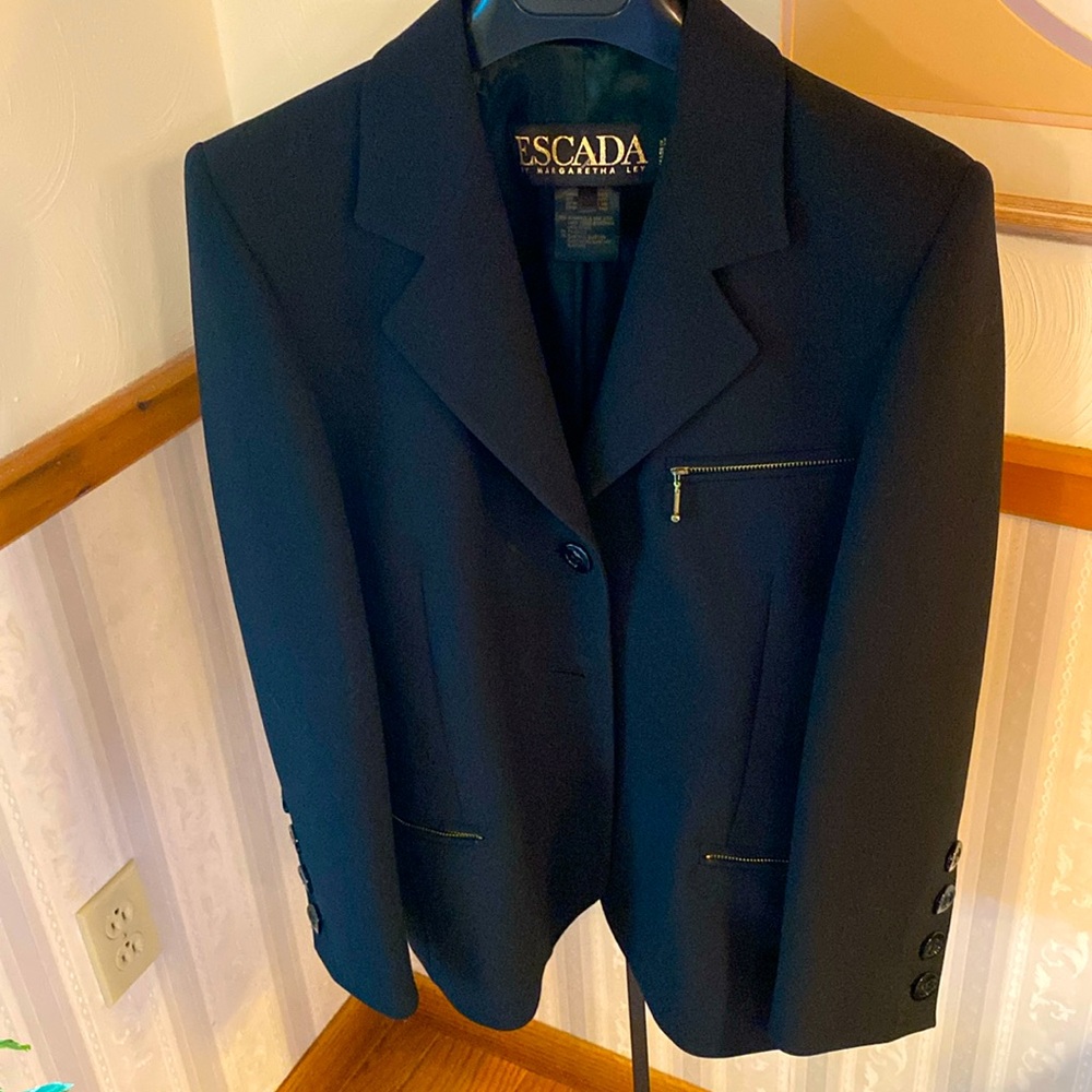 Escada Blazer